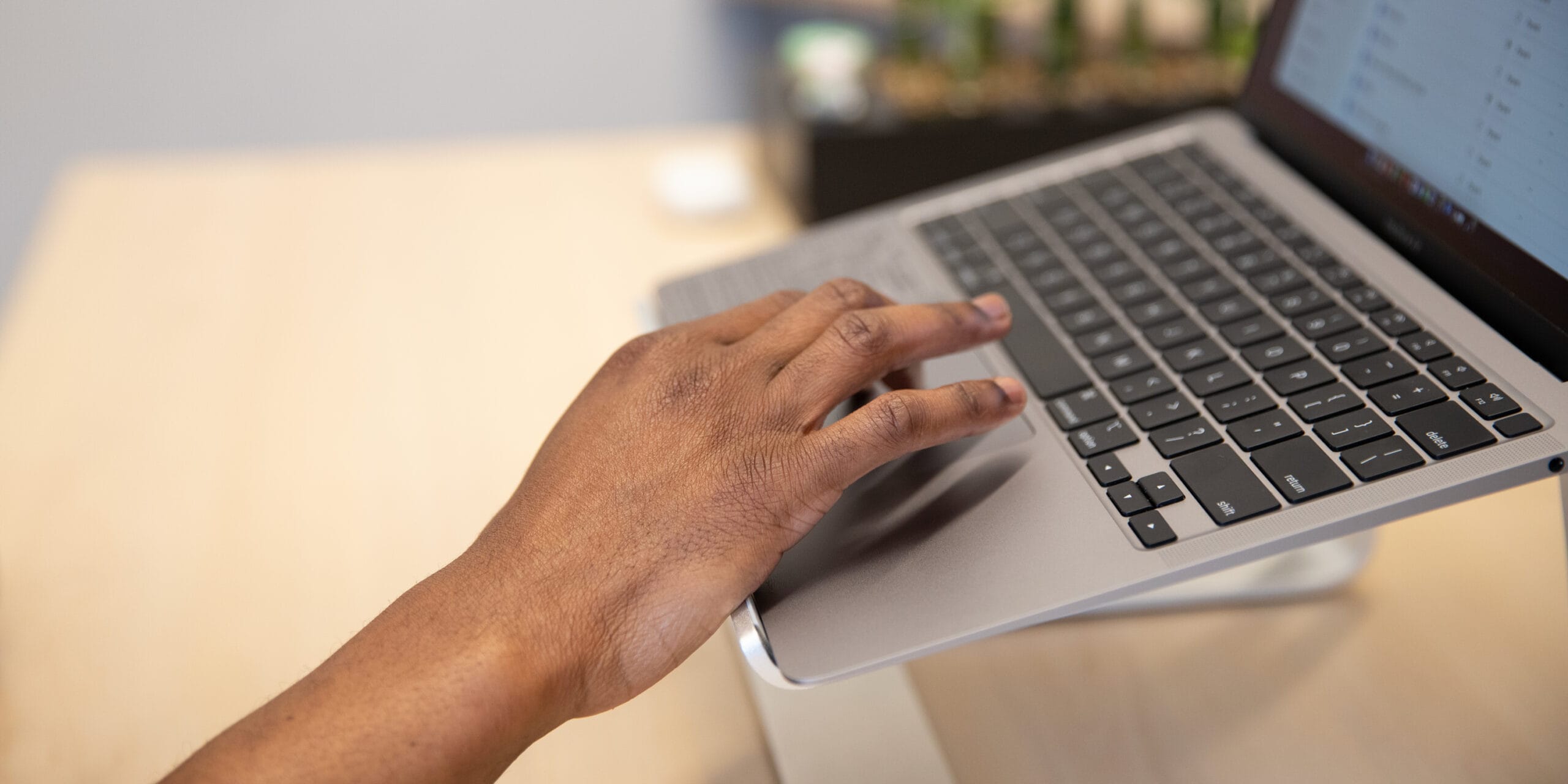 How to successfully connect with virtual audiences